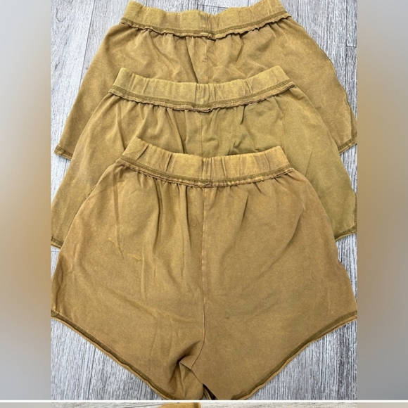 TRADED FREE PEOPLE MOVEMENT Set - Picture 7 of 8